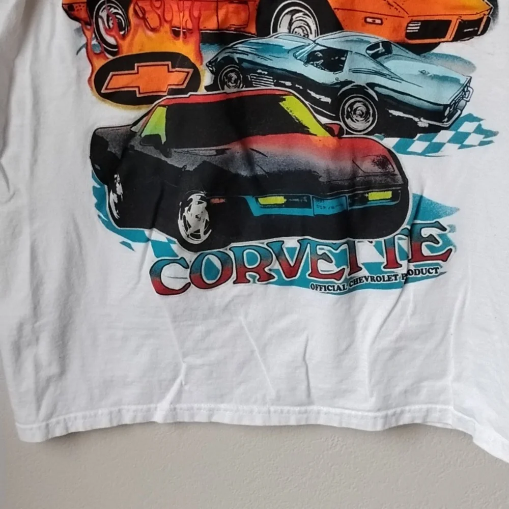 🌺💙 Set of 2 Graphic T-Shirts with Car Designs